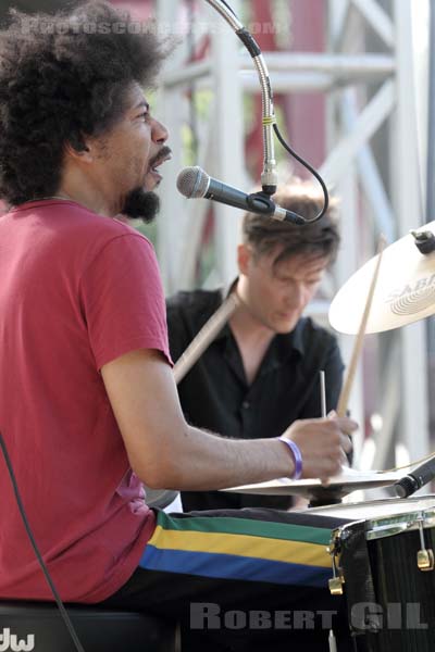 MOUSE ON MARS - 2012-05-26 - PARIS - Parc de la Villette - 